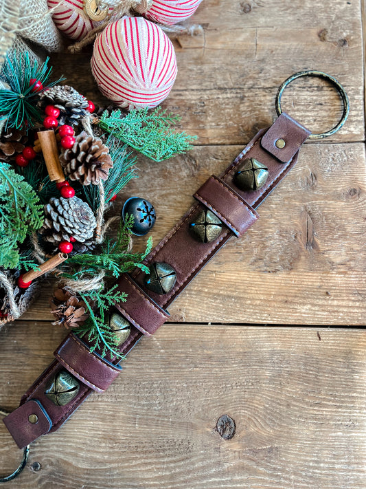 Santa's Bells - Chestnut