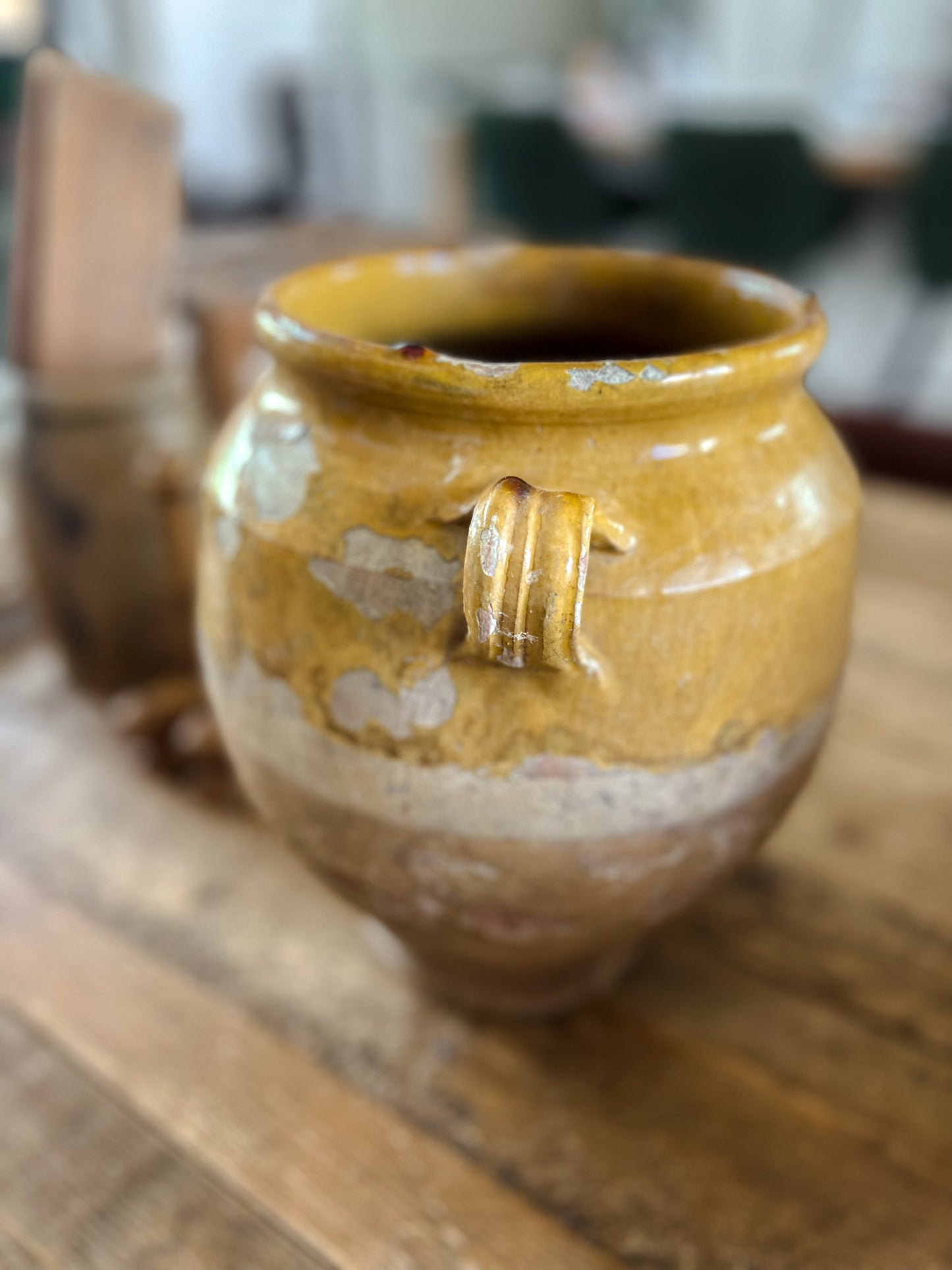 Large Antique Périgord Confit Pot