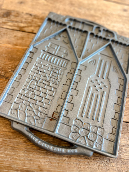 Williams Sonoma Traditional Cast Iron Gingerbread House Plaque